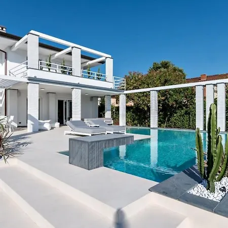 Βίλα Modern Luxury Hidden Gem Close To Dei Marmi
